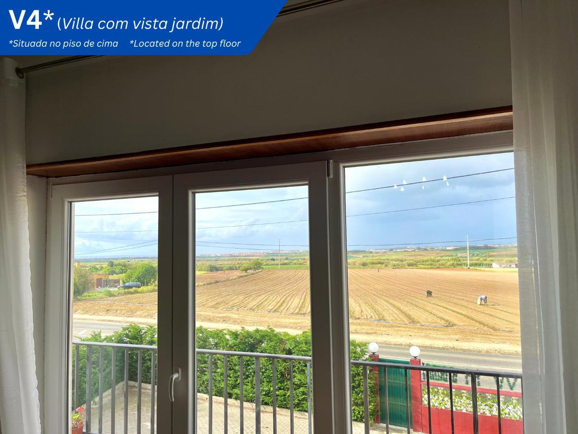 Apartamento W.H.House Atouguia Da Baleia Exterior foto